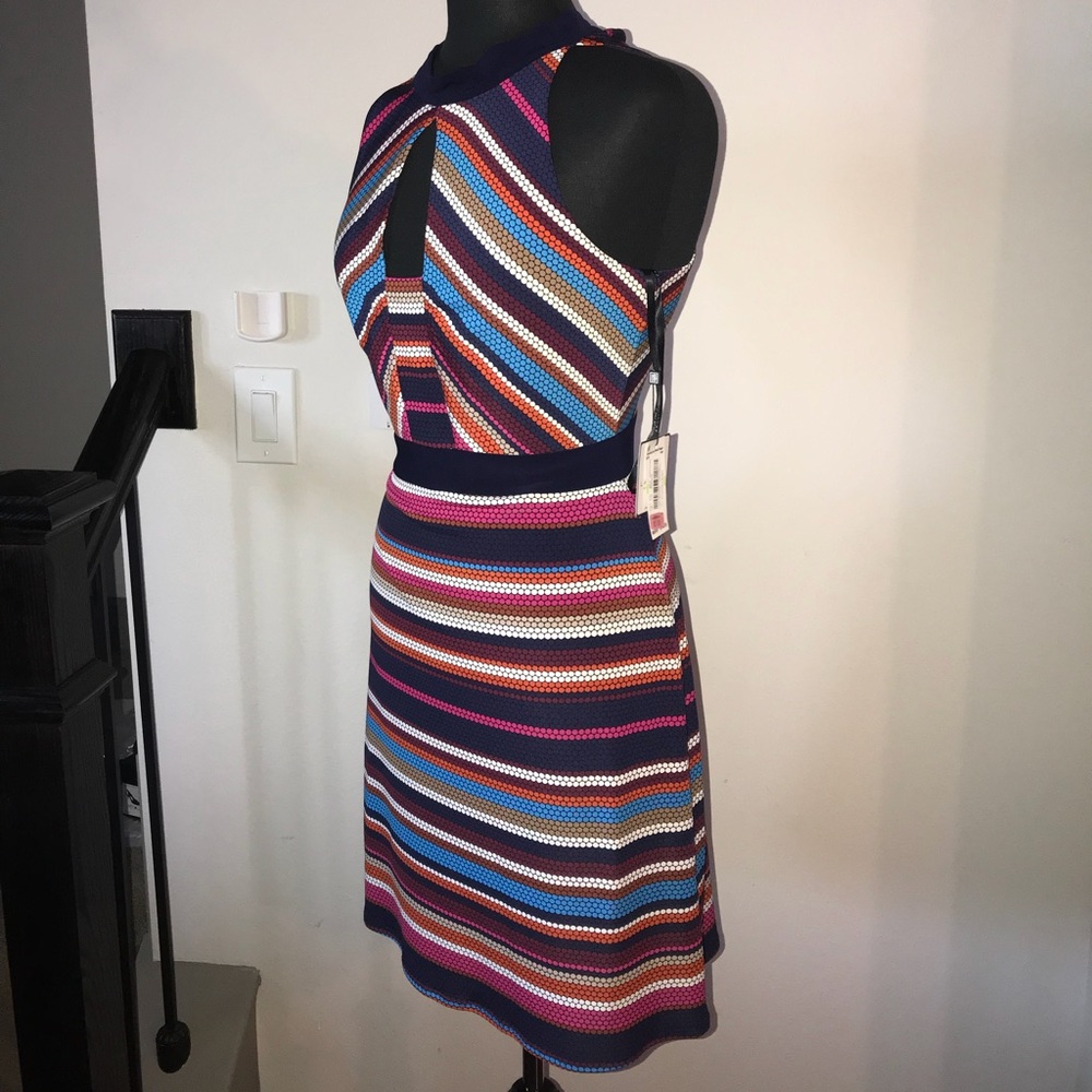 NEW Laundry by Shellie Segal Striped Tie back Dress size 4 - Picture 4 of 8